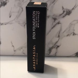 Anastasia Beverly Hills Stick Foundation